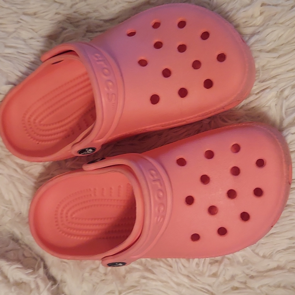 Crocs